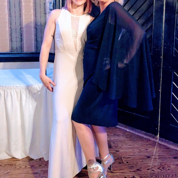 Esprit evening gown - Picture 6 of 6